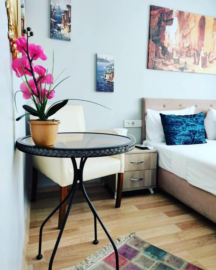Hotel Estambul Kültér fotó